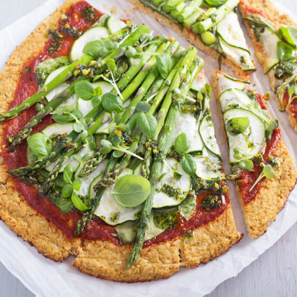 Pizza Di Cavolfiore Farcita Con Asparagi E Zucchine Ricette Senza Glutine